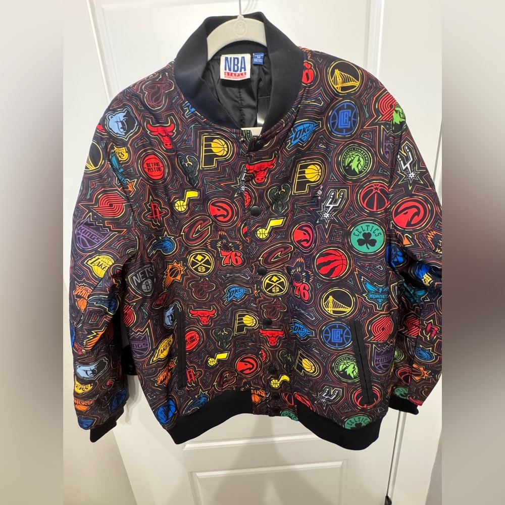 New Jeff Staples NBA Team Logo  Bomber Jacket Size M